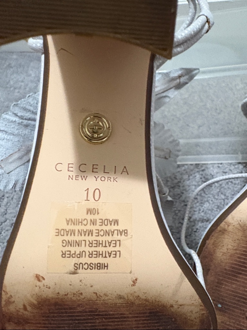 Cecilia New York White Hibiscus Floral Block Heel Sandals 10 - Picture 11 of 15